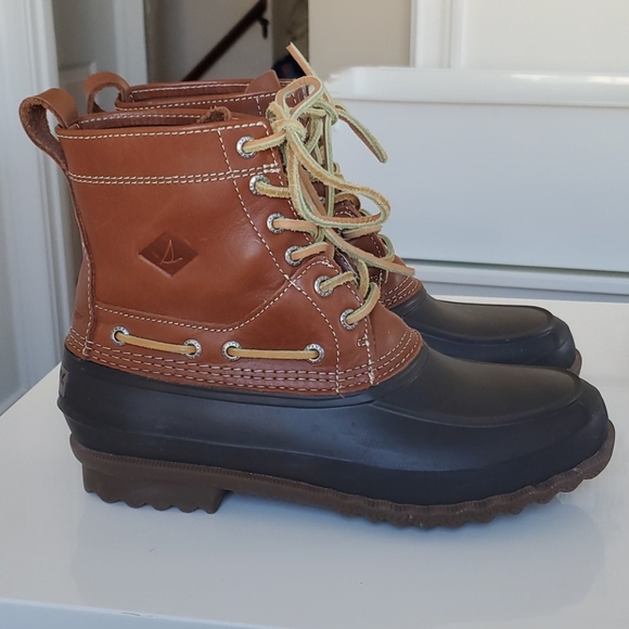 Sperry Other - Sperry Tan & Brown Decoy Duck Boot
